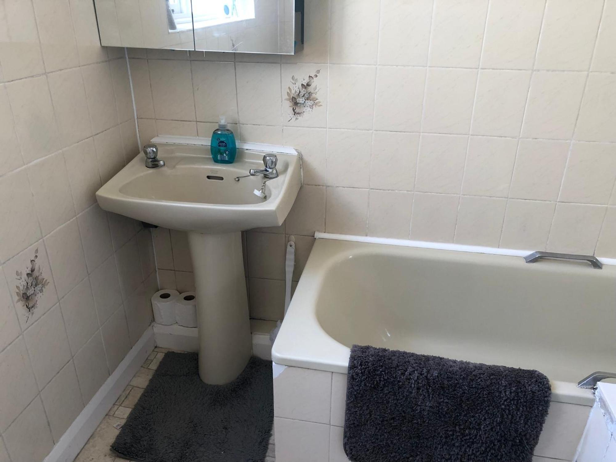 Spacious West London 2 Bedroom Apartment المظهر الخارجي الصورة